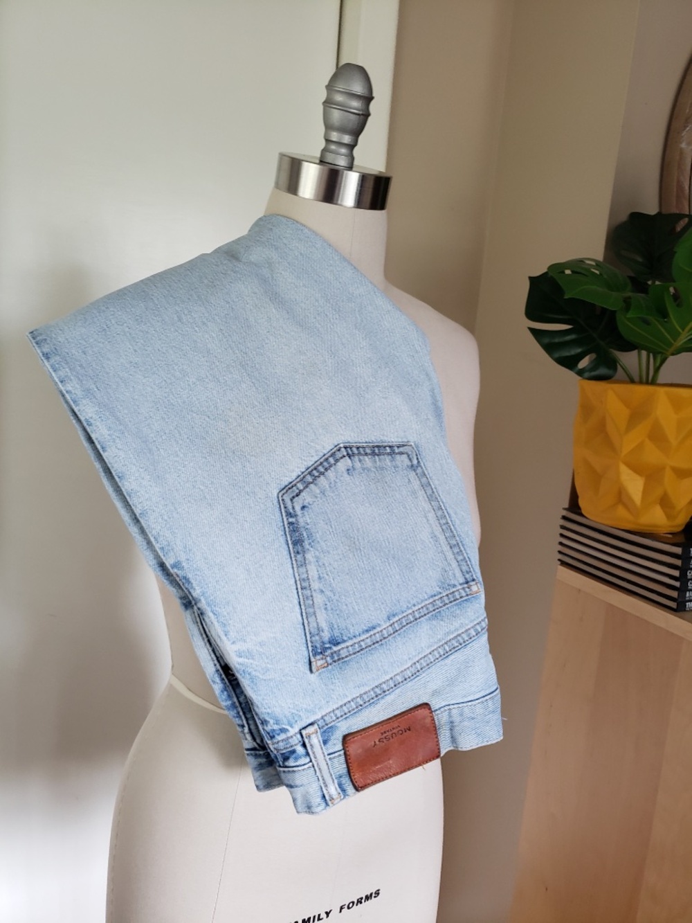 MOUSSY Vintage Denim Jeans Size 29